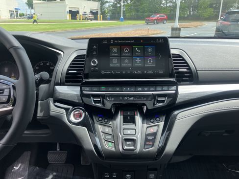 Used 2026 Honda Odyssey Elite image 36