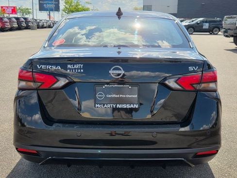 Used 2023 Nissan Versa SV FWD image 7