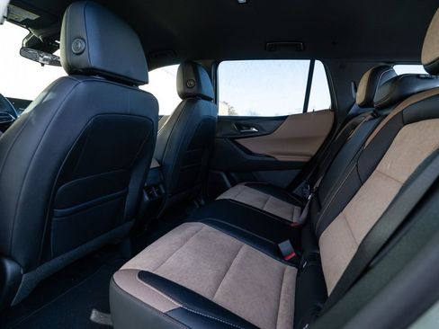 New 2026 Chevrolet Equinox ACTIV image 36