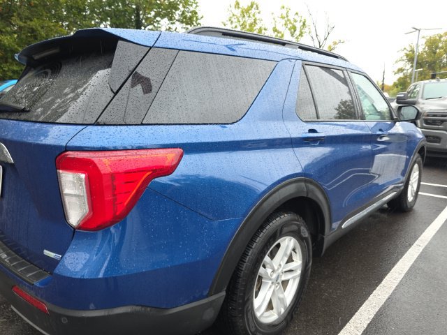 Used 2020 Ford Explorer XLT w/ Equipment Group 202A AWD/4WD image 6