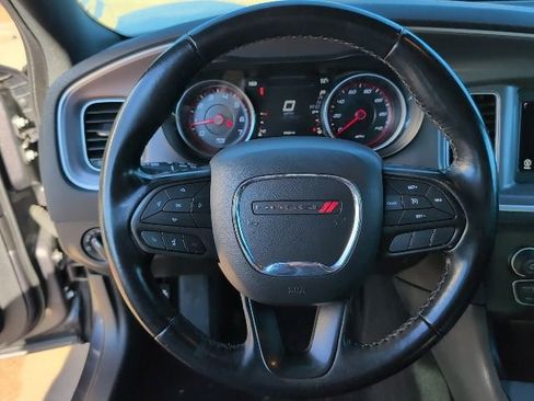Used 2022 Dodge Charger SXT image 16