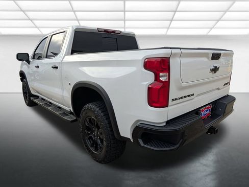 Certified 2025 Chevrolet Silverado 1500 ZR2 w/ Technology Package AWD/4WD image 2