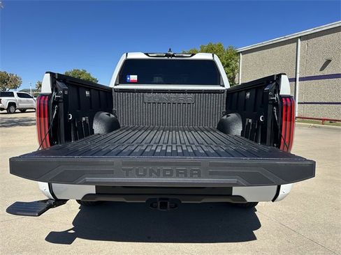 Used 2025 Toyota Tundra Platinum image 31