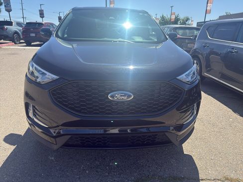 Used 2020 Ford Edge ST-Line FWD image 2
