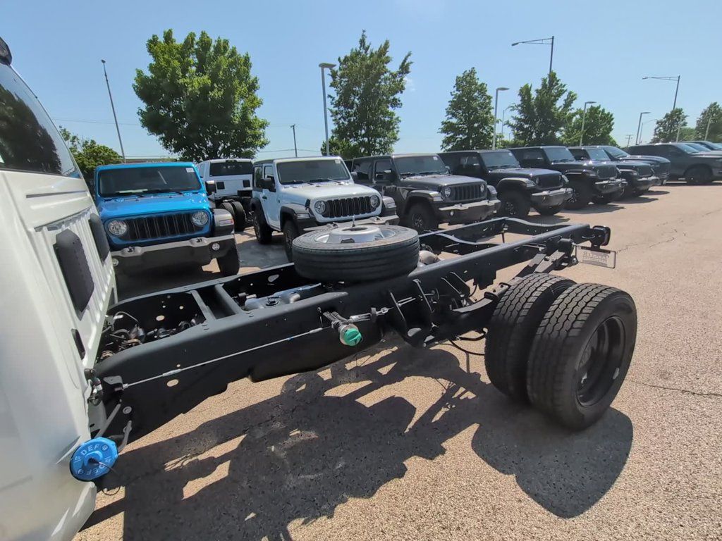 New 2026 RAM 4500 Tradesman AWD/4WD image 17