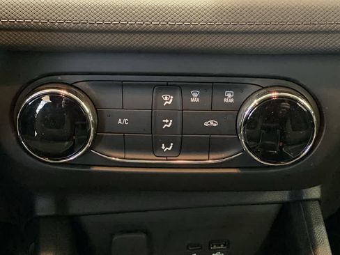 Used 2026 Chevrolet TrailBlazer LS AWD/4WD image 20