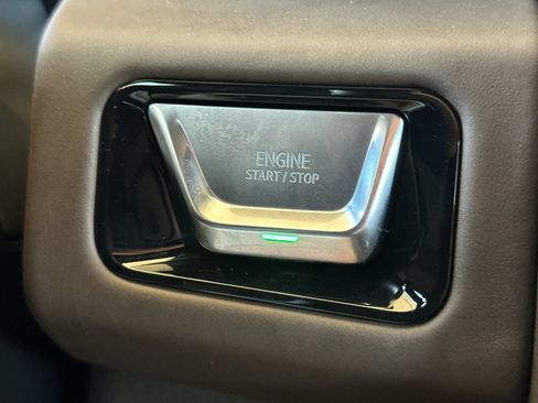 New 2026 GMC Yukon XL Denali Ultimate AWD/4WD image 24