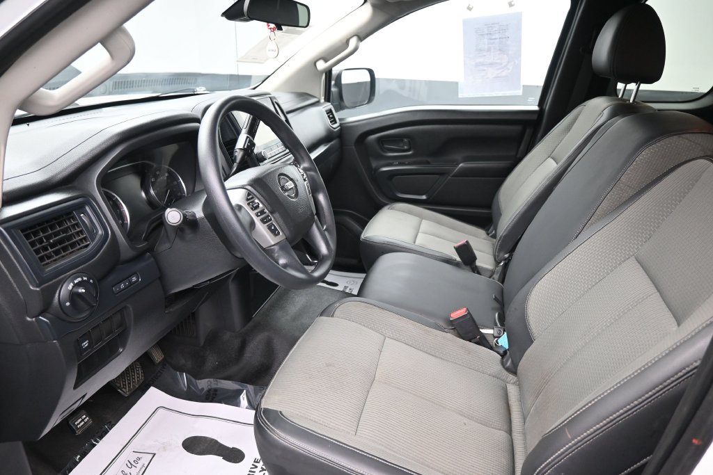 Used 2021 Nissan Titan S w/ S Utility Package RWD image 22