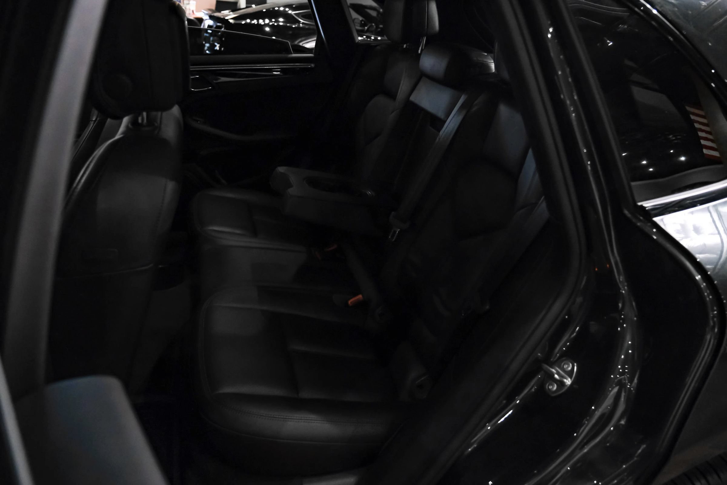 Used 2017 Porsche Macan S AWD/4WD image 35