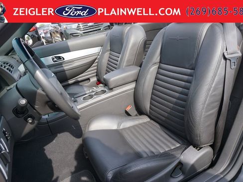 Used 2002 Ford Thunderbird RWD image 16