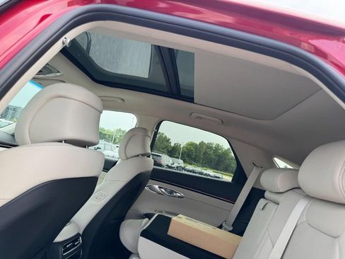 Used 2026 Genesis GV70 2.5T AWD/4WD image 8