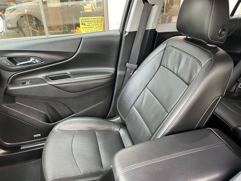 Used 2019 Chevrolet Equinox Premier AWD/4WD image 12