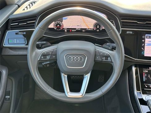 Used 2019 Audi Q8 Prestige w/ Luxury Package image 17