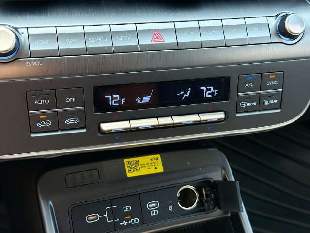 New 2026 Hyundai Kona Limited FWD image 15