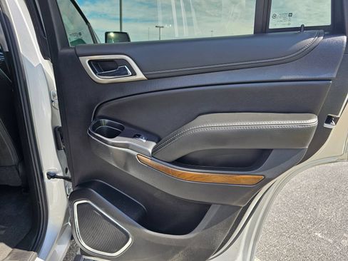 Used 2019 GMC Yukon Denali AWD/4WD image 39