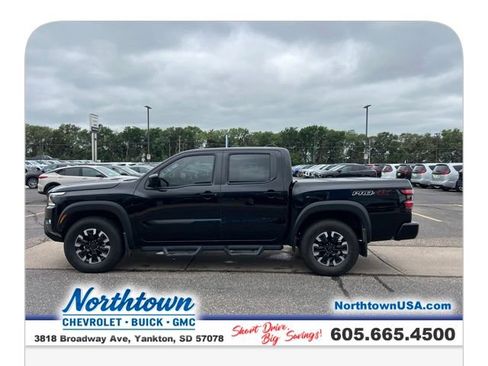 Used 2022 Nissan Frontier PRO-4X w/ Technology Package AWD/4WD image 13
