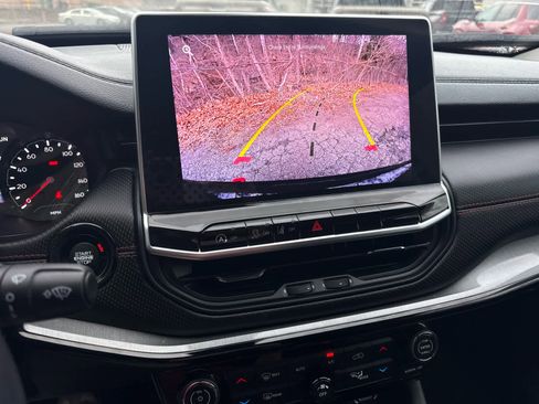 Used 2022 Jeep Compass Trailhawk w/ Trailhawk Convenience Group image 27