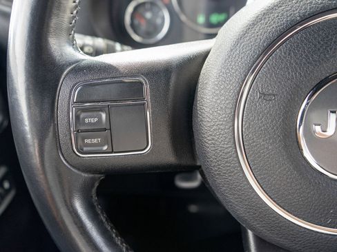 Used 2016 Jeep Wrangler Sport w/ Quick Order Package 24S AWD/4WD image 20