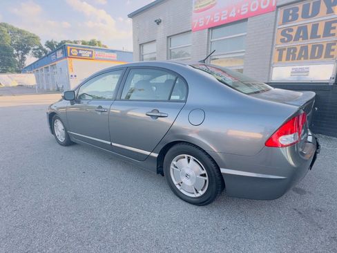 Used 2010 Honda Civic Hybrid Sedan image 5