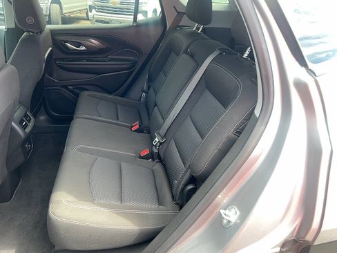 Used 2023 GMC Terrain SLE AWD/4WD image 10