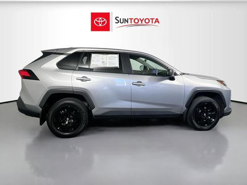 Used 2024 Toyota RAV4 LE FWD image 2