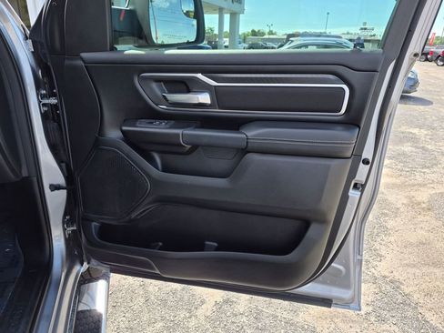 Used 2025 RAM 1500 Big Horn AWD/4WD image 30