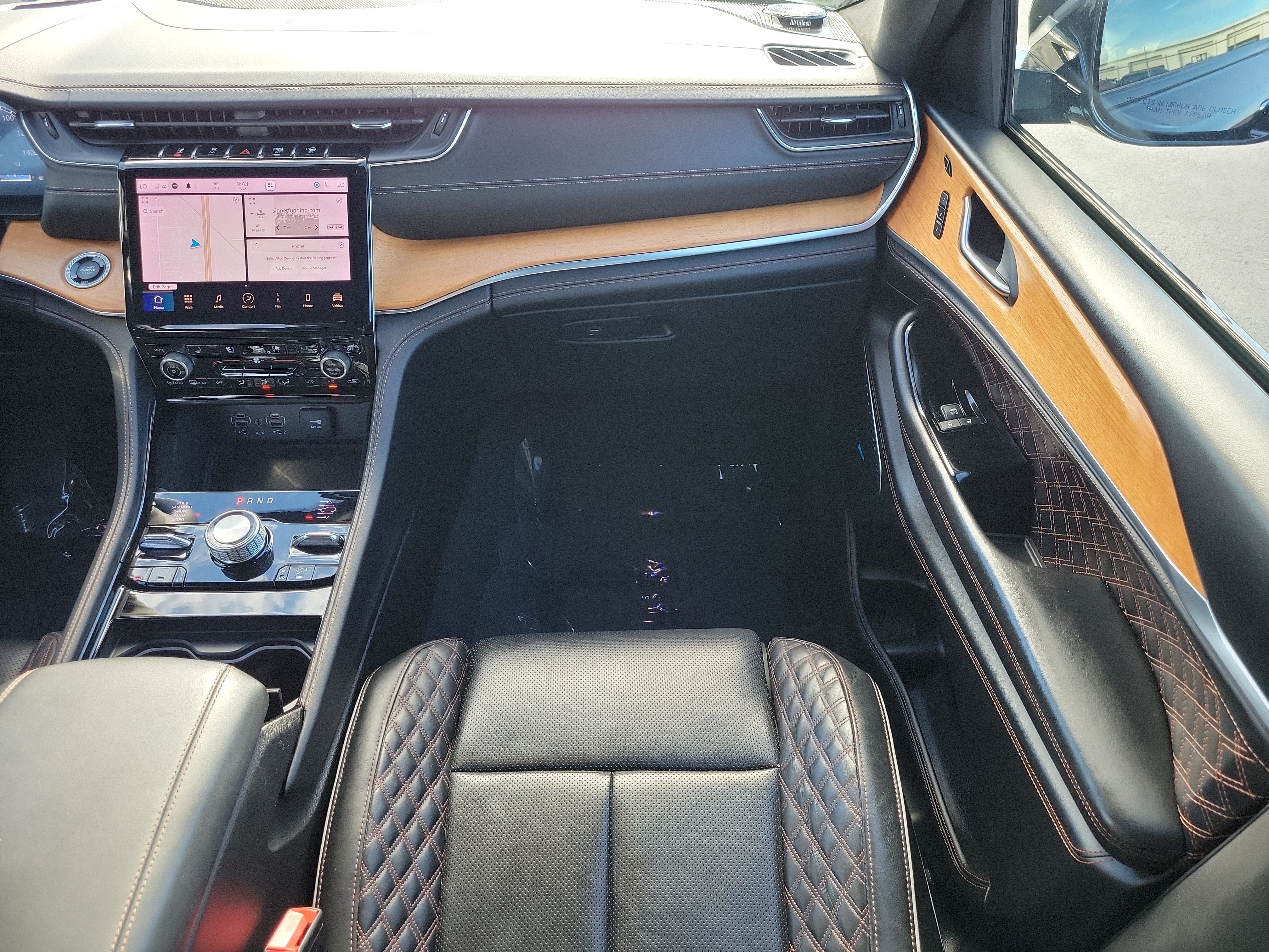 Used 2021 Jeep Grand Cherokee L Summit AWD/4WD image 18