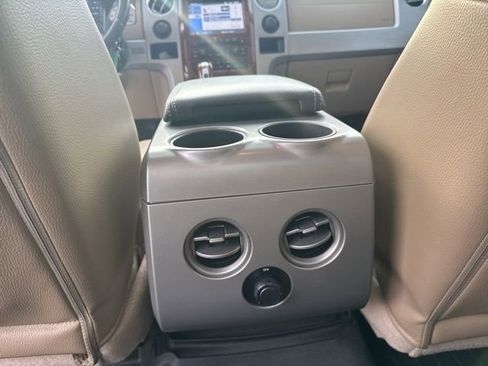 Used 2010 Ford F150 Lariat image 32
