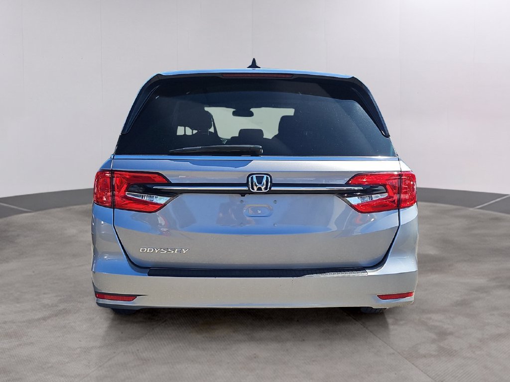 Certified 2024 Honda Odyssey EX image 5