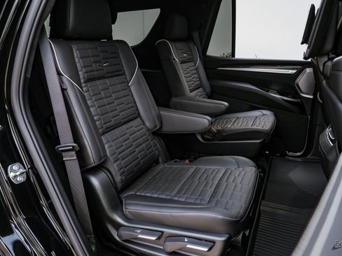 Used 2026 Cadillac Escalade V w/ LPO, Floor Liner Package image 78