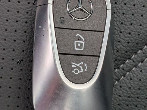 Certified 2026 Mercedes-Benz GLC 300 4MATIC image 29