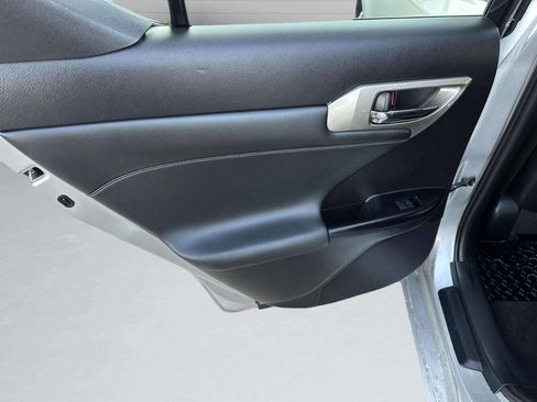 Used 2014 Lexus CT 200h image 20
