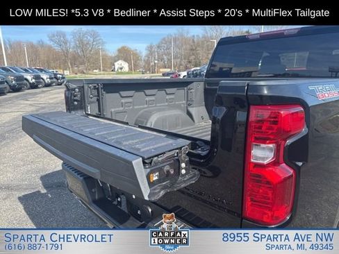 Used 2024 Chevrolet Silverado 1500 Custom Trail Boss w/ LPO, Dark Essentials Package image 35
