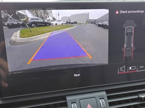 Certified 2023 Audi Q5 2.0T Premium w/ Convenience Package image 29