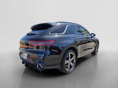 Used 2023 Genesis GV70 2.5T w/ Sport Prestige Package AWD/4WD image 5