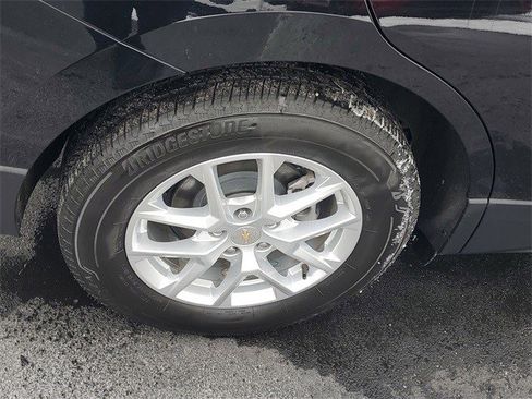 Certified 2024 Chevrolet Equinox LT image 5