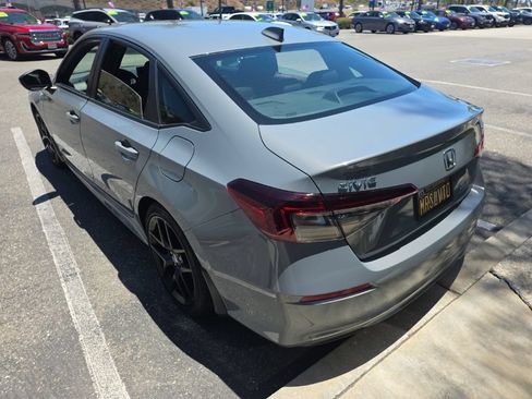 Used 2025 Honda Civic Sport image 7