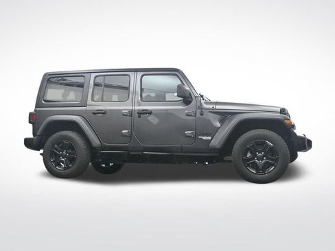 Used 2018 Jeep Wrangler Unlimited Sport S image 34