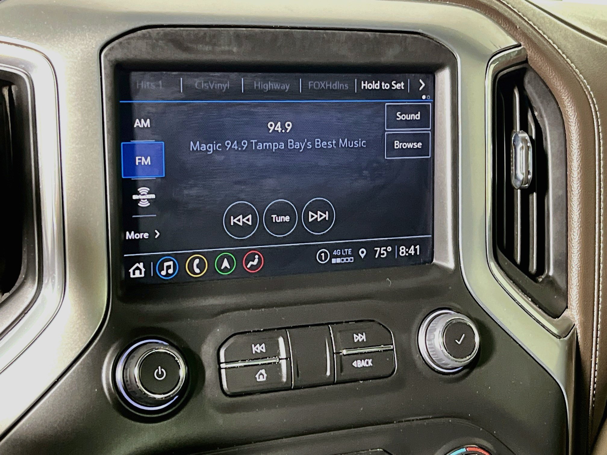 Used 2023 Chevrolet Silverado 2500 LTZ AWD/4WD image 25