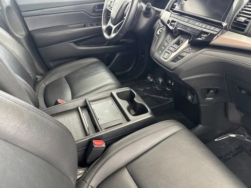 Certified 2025 Honda Odyssey EX-L image 24