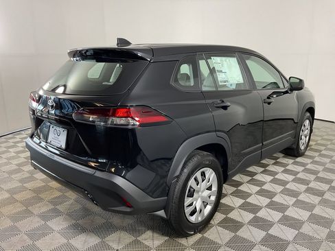 New 2026 Toyota Corolla Cross L FWD image 8