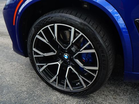 Used 2020 BMW X5 M Competition w/ Executive Package AWD/4WD image 4