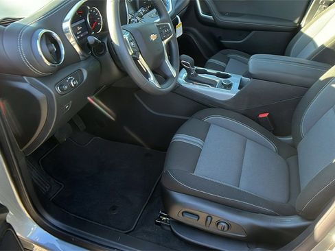 New 2025 Chevrolet Blazer LT w/ Midnight/Sport Edition image 13
