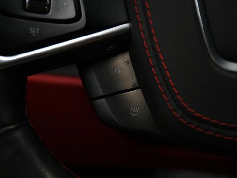 Used 2020 Chevrolet Corvette Stingray Premium Cpe w/ 3LT Preferred Equipment Group image 37