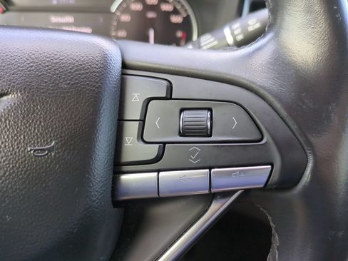 Used 2024 Cadillac XT6 Luxury AWD/4WD image 26