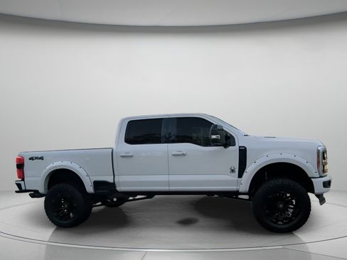 Certified 2024 Ford F250 Lariat w/ Lariat Ultimate Package AWD/4WD image 33