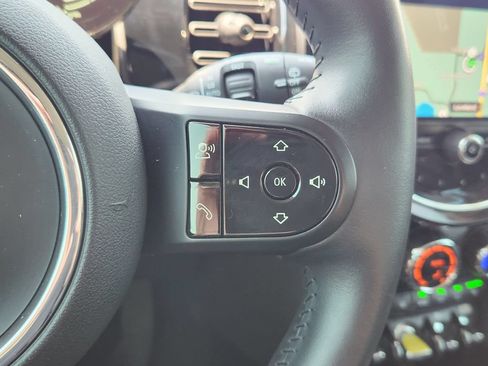 Used 2022 MINI Cooper SE w/ Driver Assistance Package FWD image 19