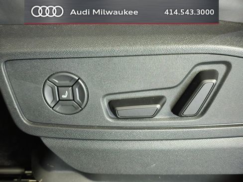 New 2026 Audi SQ5 Premium Plus image 18