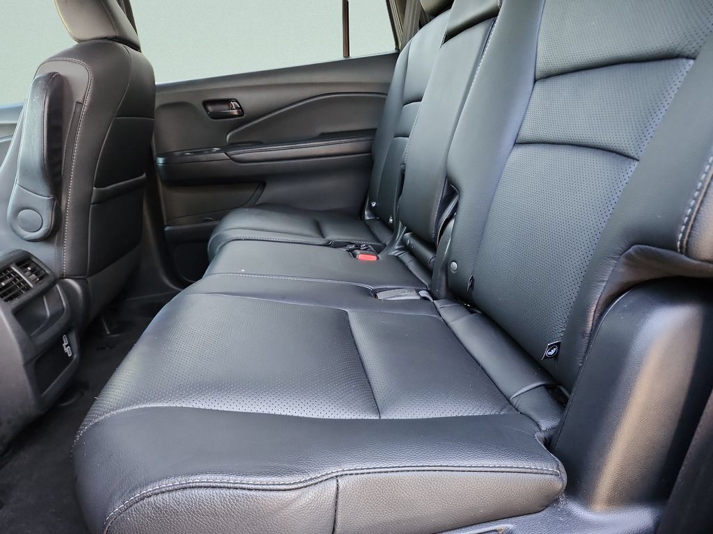 Used 2023 Honda Passport EX-L image 22