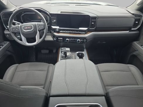Used 2025 GMC Sierra 1500 Elevation AWD/4WD image 11